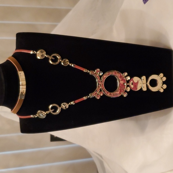 Chico's Jewelry - 🔆LEATHER & HAMMERED GOLD VICUNA STATEMENT NECKLACE & MATCHING CHOKER - SET🔆